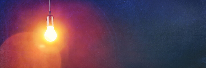 -一枝红杏出墙来-是写什么季节的-