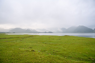 2万的lv海关要交税多少