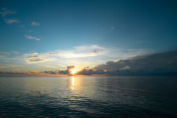 顺丰快递跨省一般几天到？